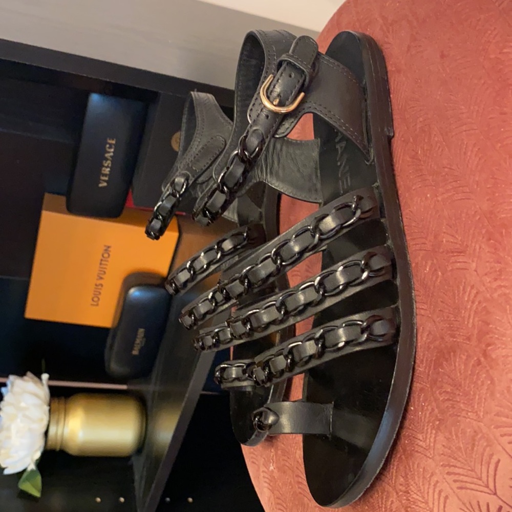 CHANEL Black Chainlink Sandal size 36 - Picture 3 of 5
